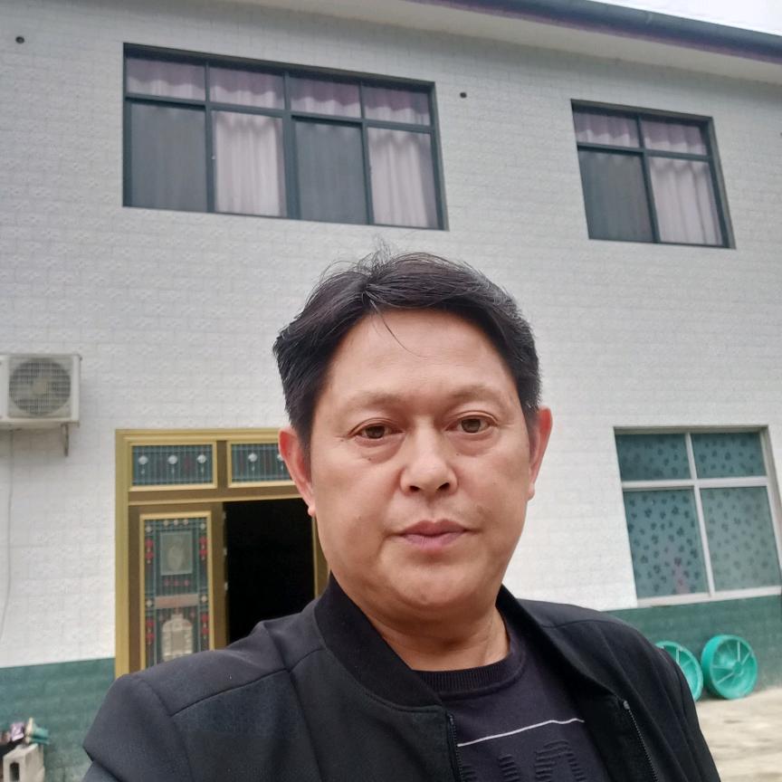 逍遥侠，家住湖北省宜昌市，长阳县渔峡口镇