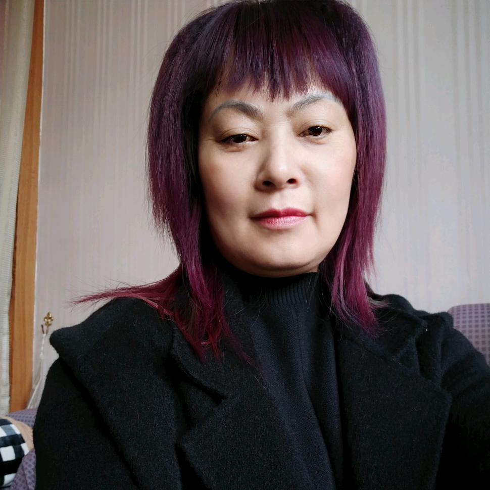 蓝魅涵（568）早上7点10分开播