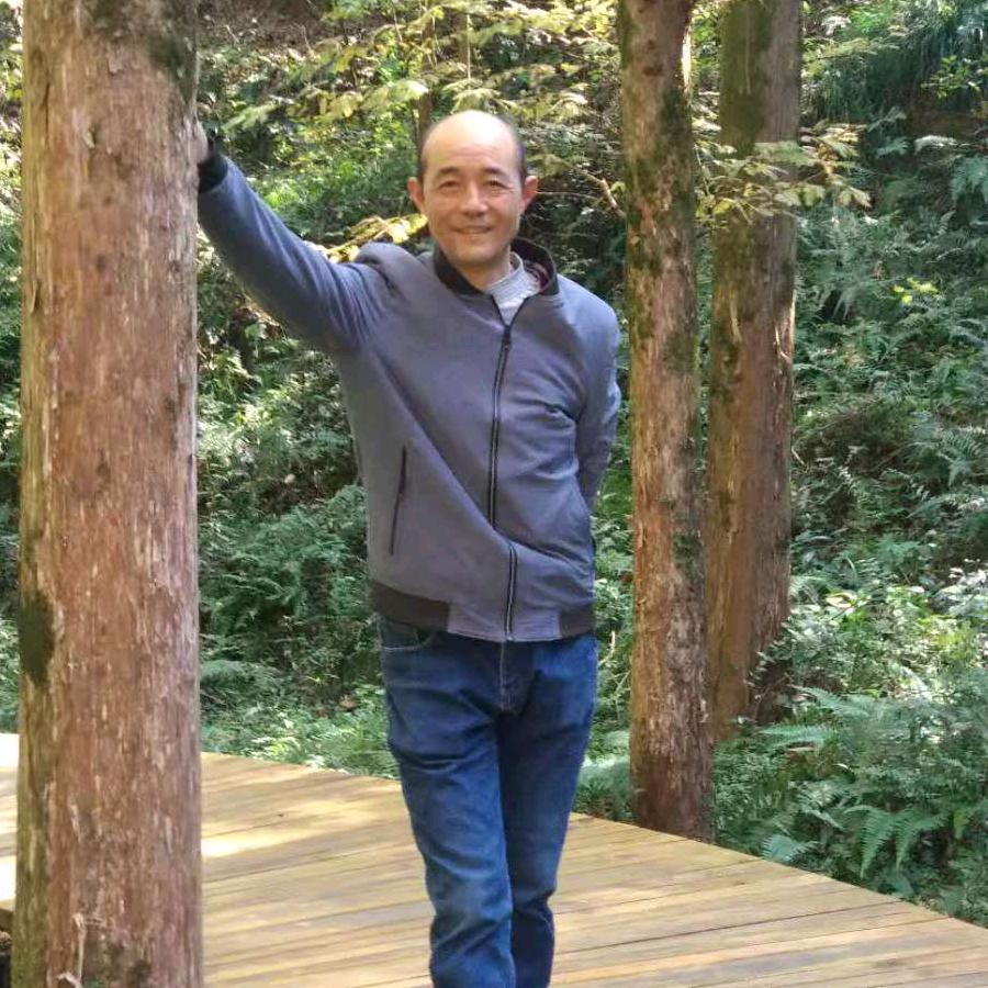 心想事成。专业拆除，垃圾清运。