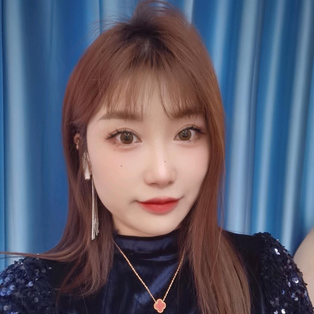 姚姚-绅采修面采耳店