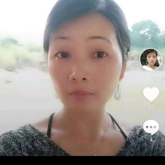 用户邝家燕