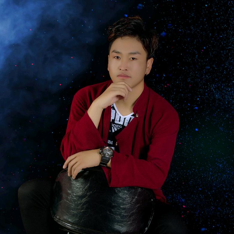 歌手久巴的徒弟 江达 旦增