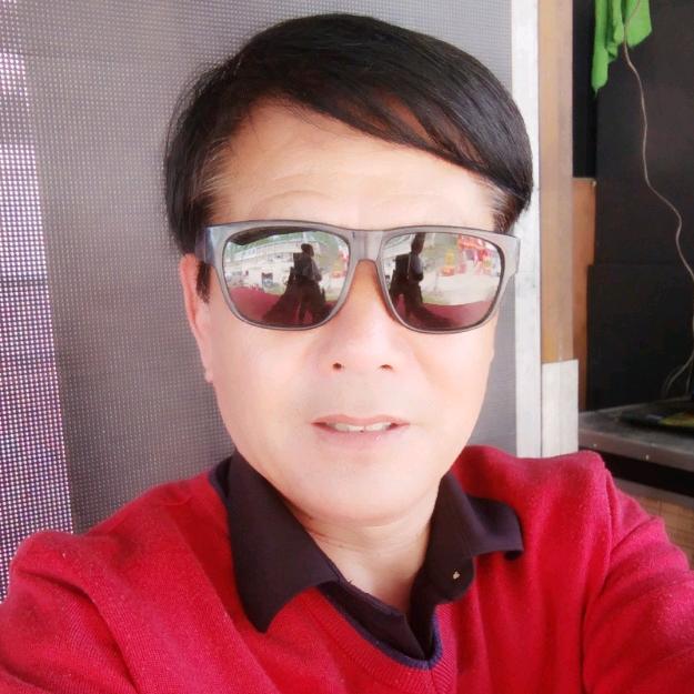 群芳音乐爱好者。