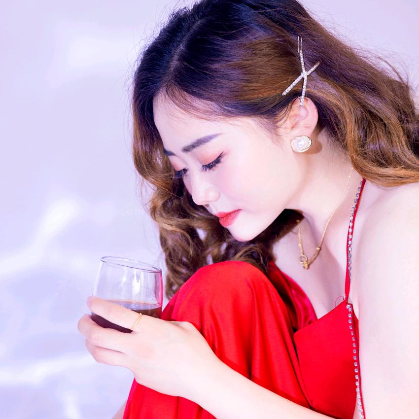 拾荒姑娘