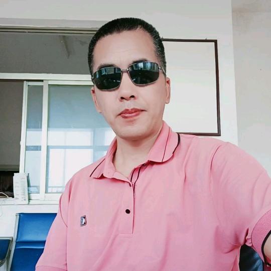 开心飞哥