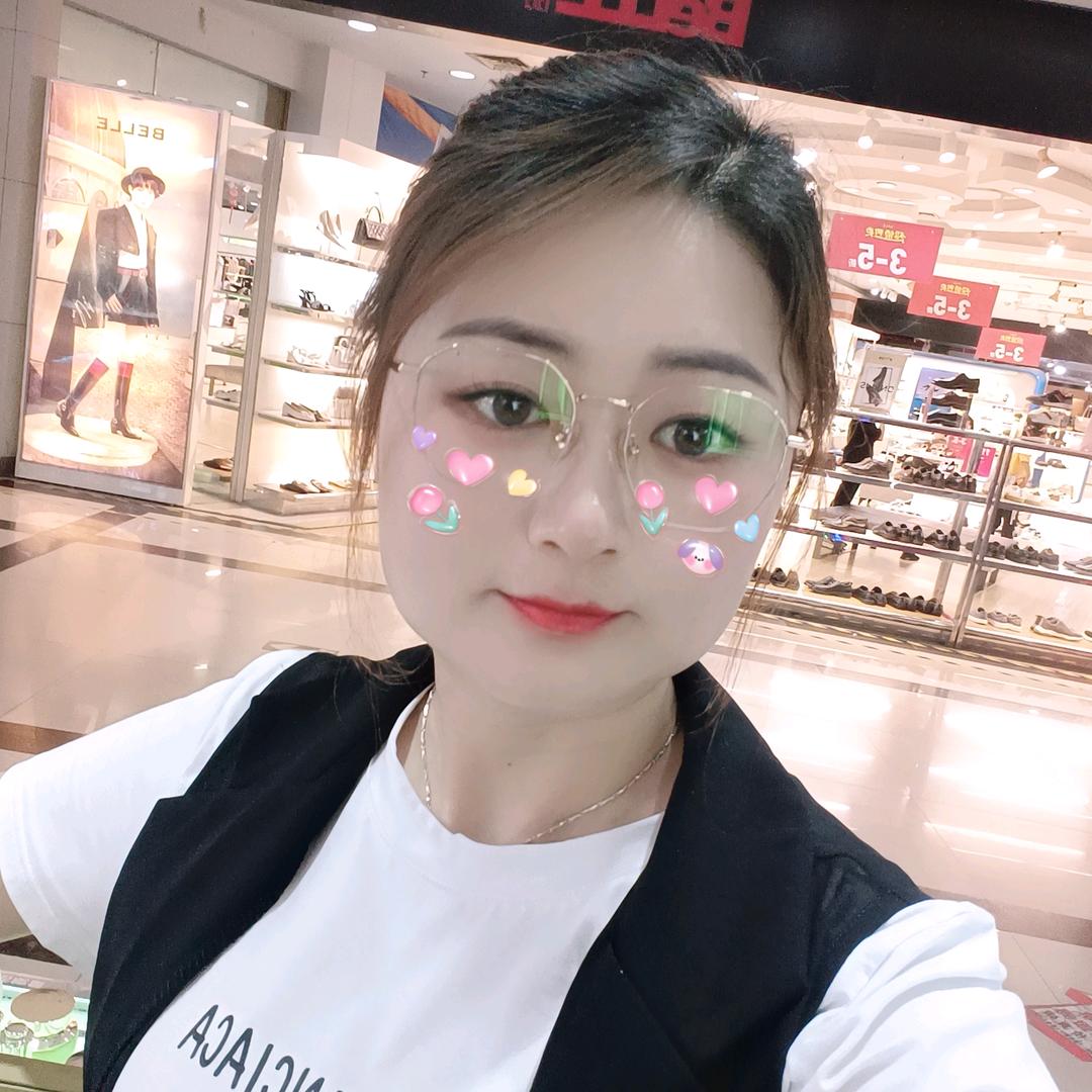 艾初美宛泽铃美容