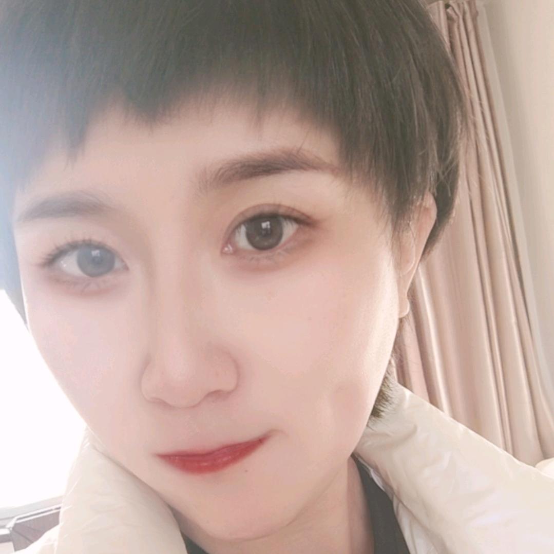 维娜化妆品王颖