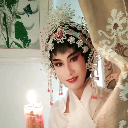 于府:神仙阁，咋开心就咋活