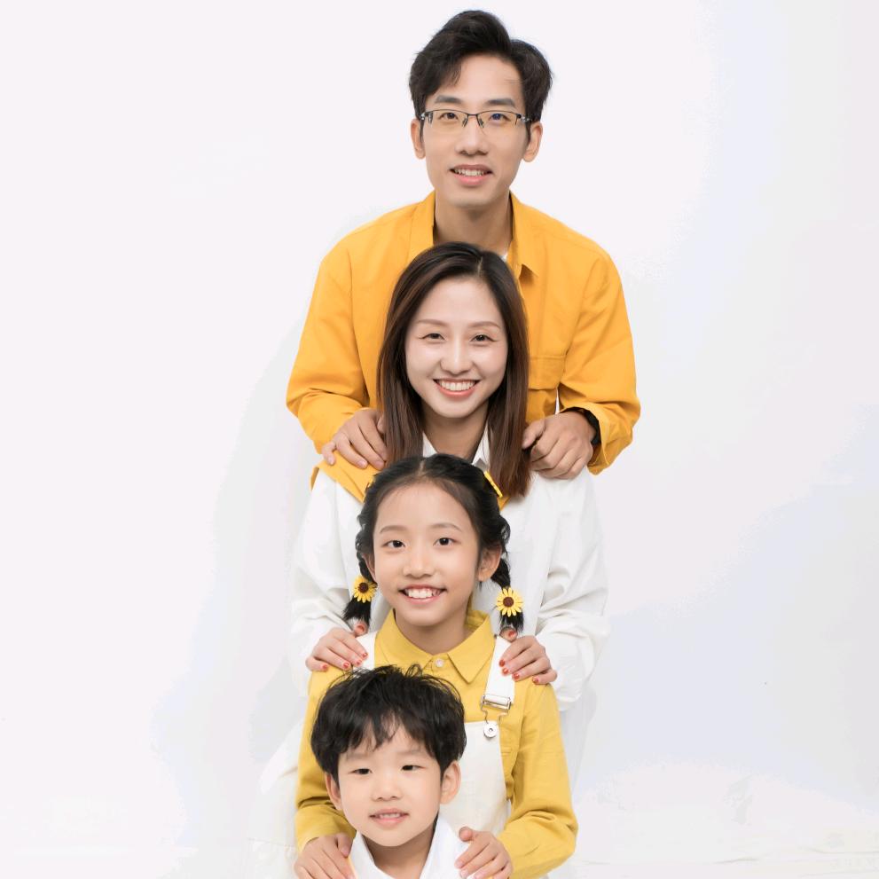 彤萝爸爸