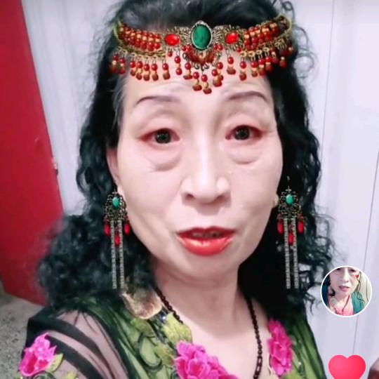 ，胜胜妈😛😛😛