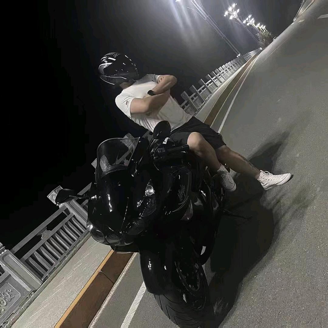 二  胖