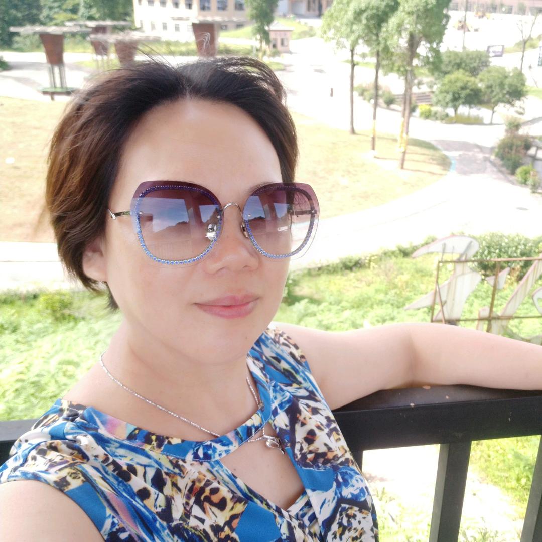 南宁[怡然轩川菜]王姐