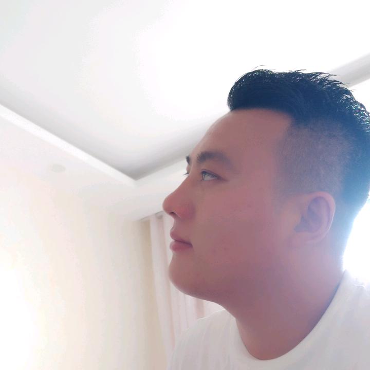 小亚威
