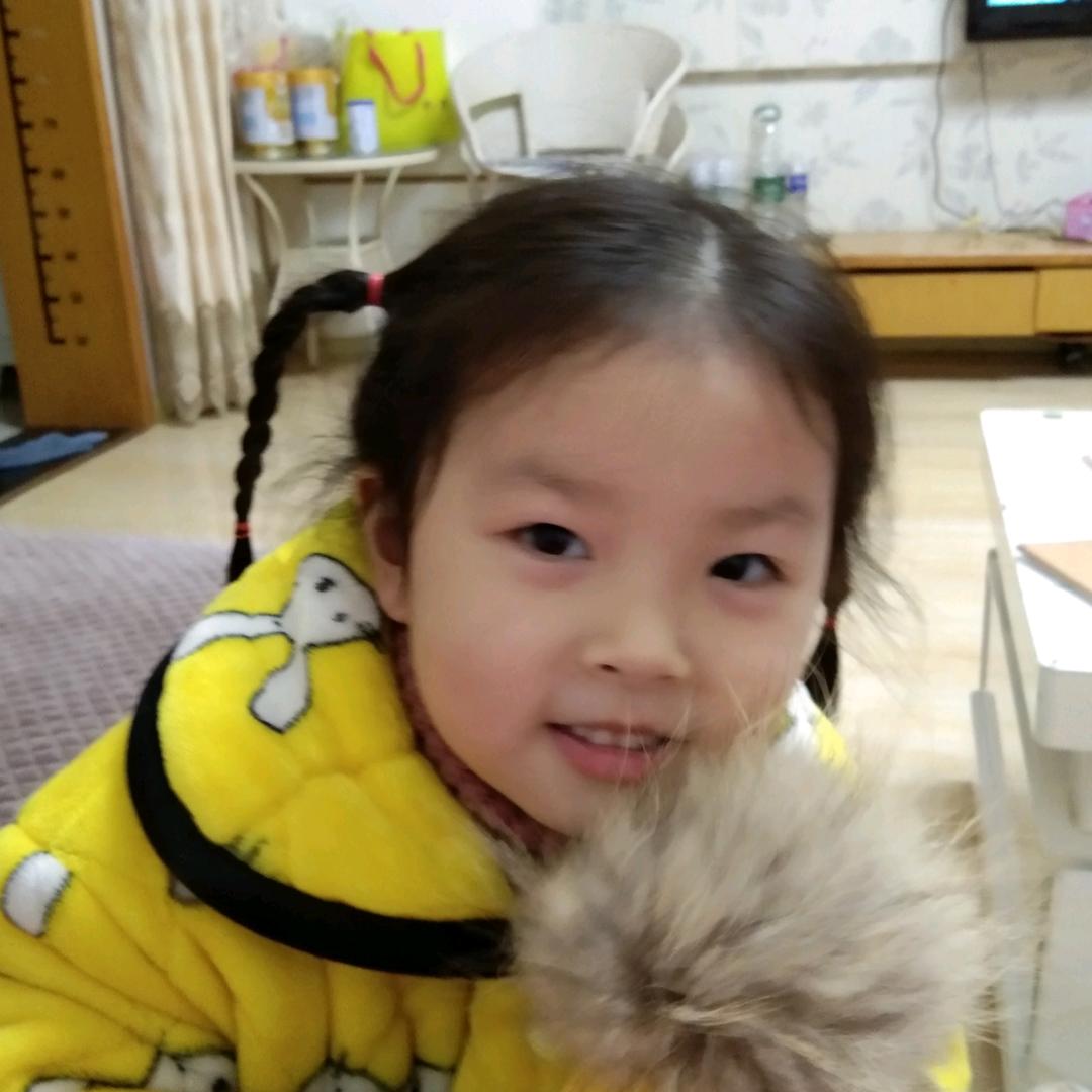 黄依娜的奶奶