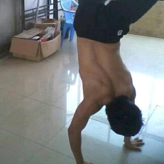 万鹏广告