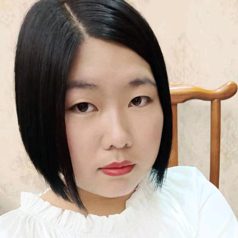 女高音婷婷爱喝茶