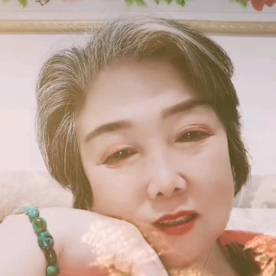 莲云芳