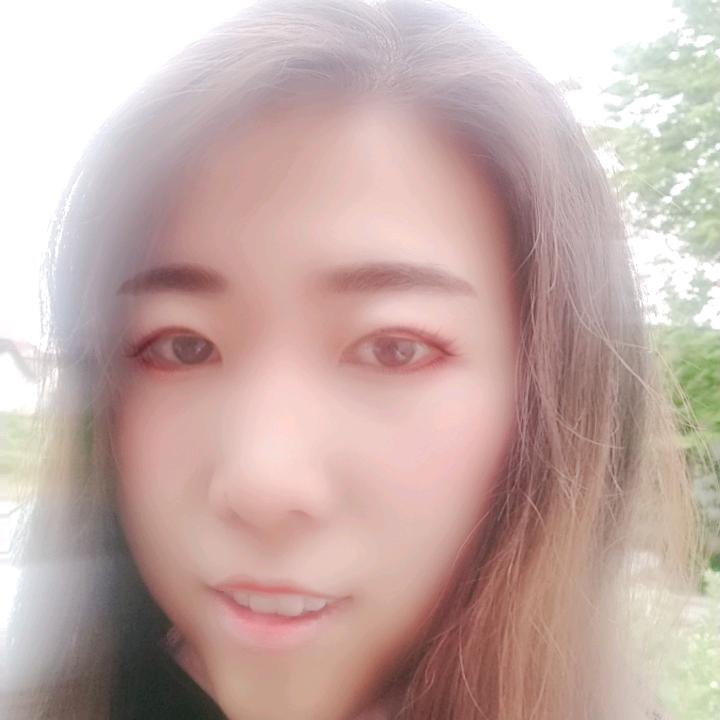 幸福的小姐姐👯👯