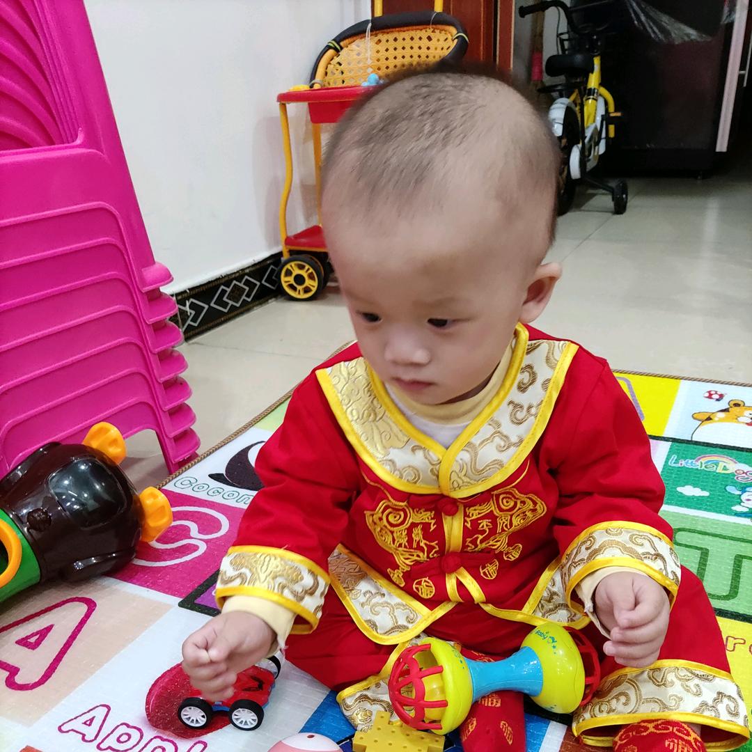 爱丽丝