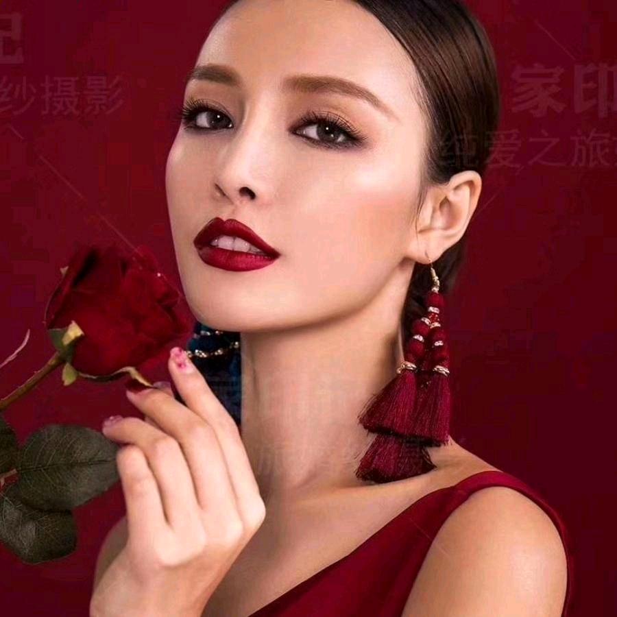 蒙娜丽莎婚纱摄影婚庆策划
