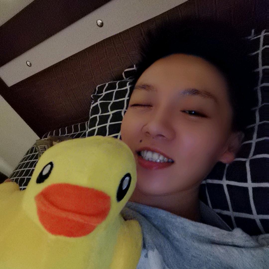 三爷老B登