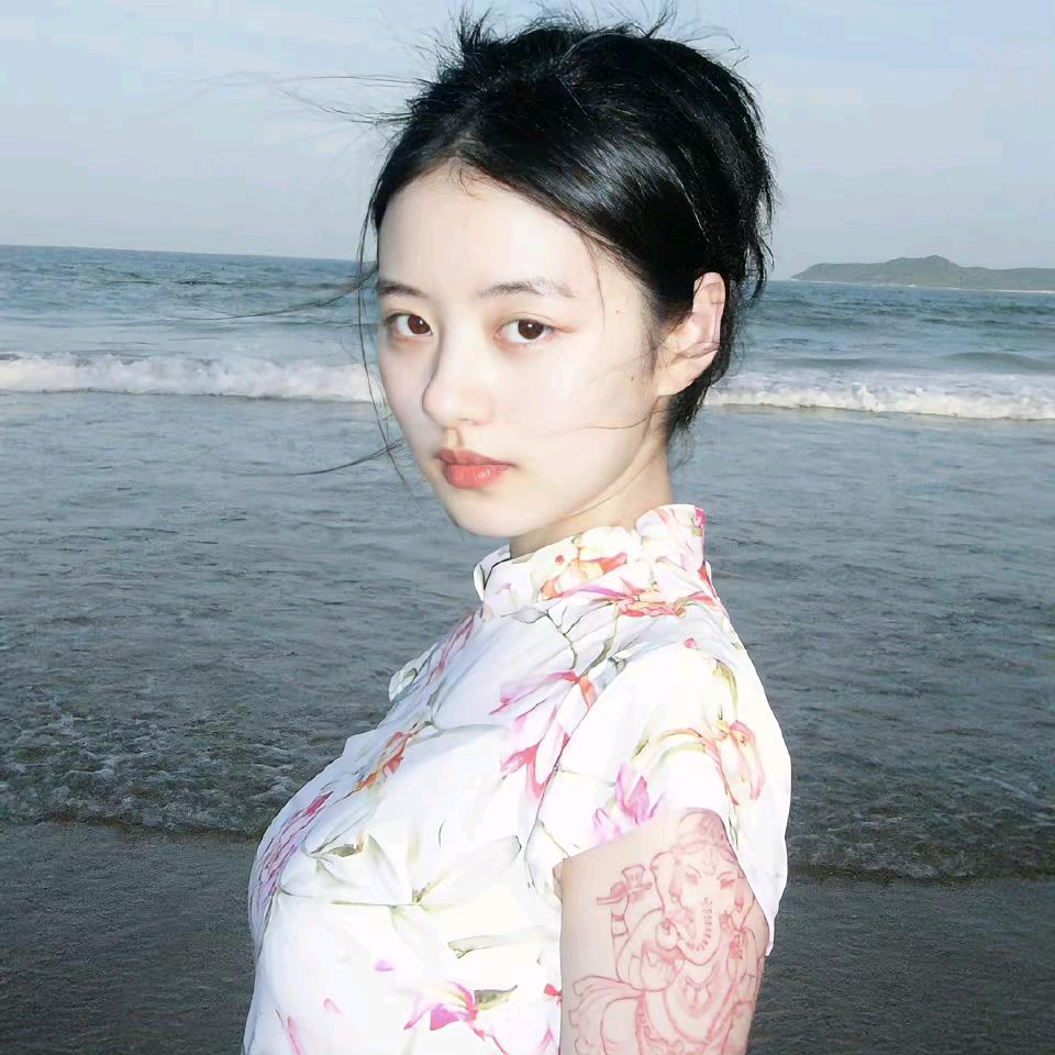 智能家居工厂老板娘