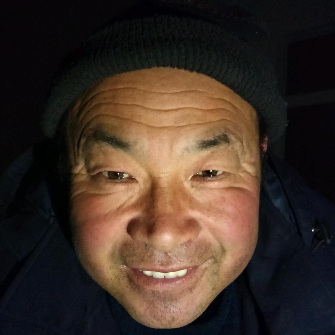 岳跃德