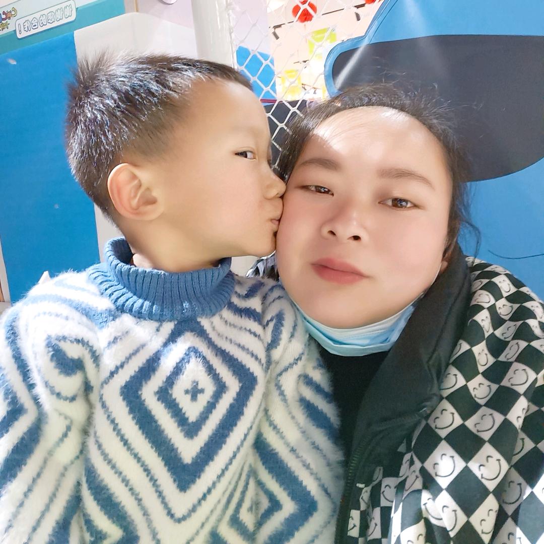 工地小姐姐