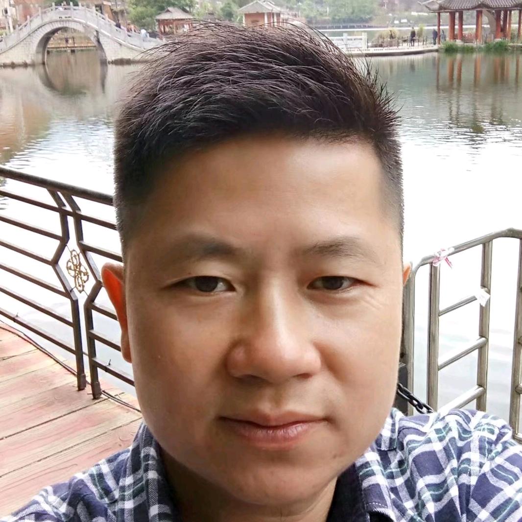 勾机阿锋爱唱歌