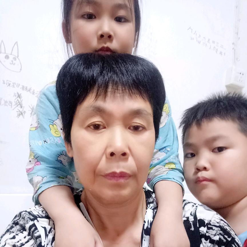 连瑞菊