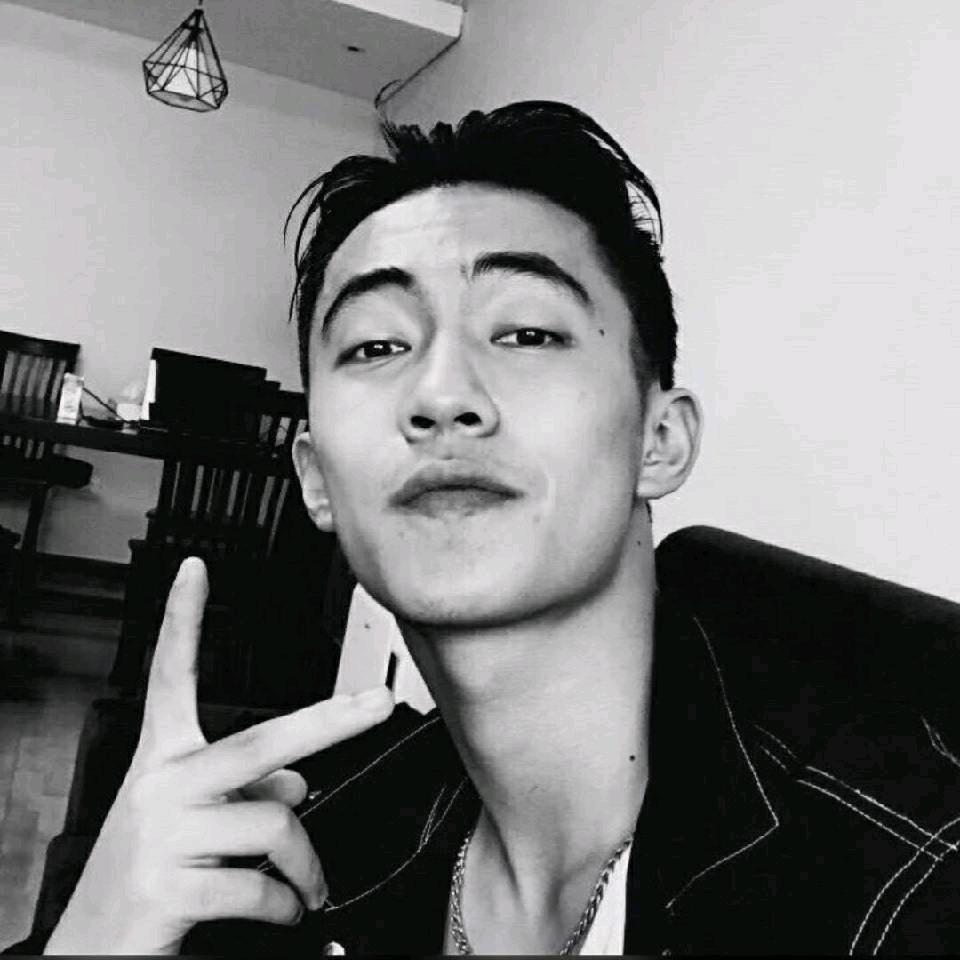 张不翻