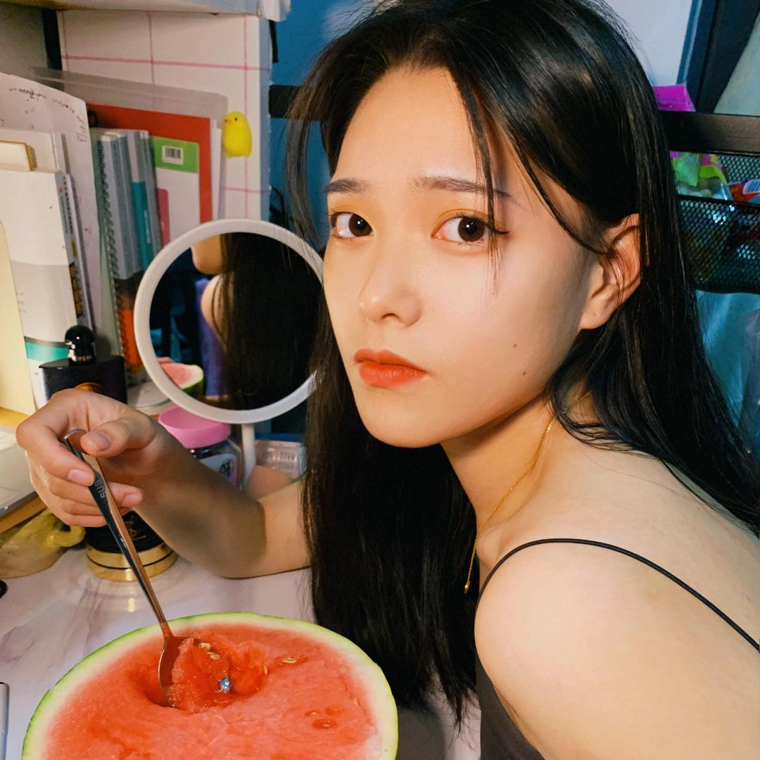 爱吃菠萝蜜的徐