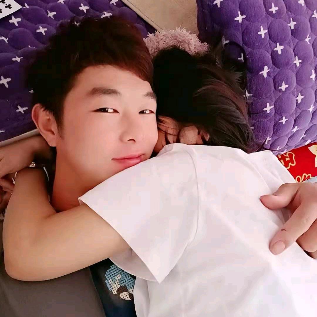 河南小刘😁Love life 娟😜