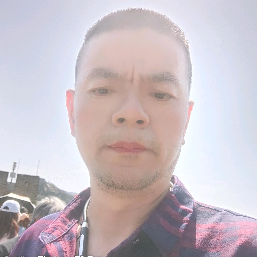 天高云淡