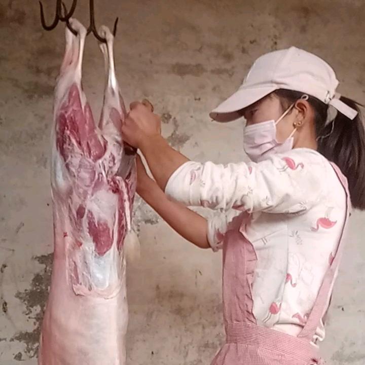 宰羊妹，自产自销！