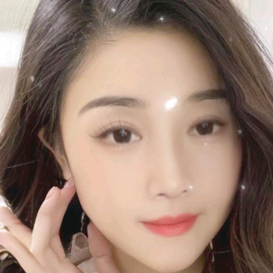 菲菲吖