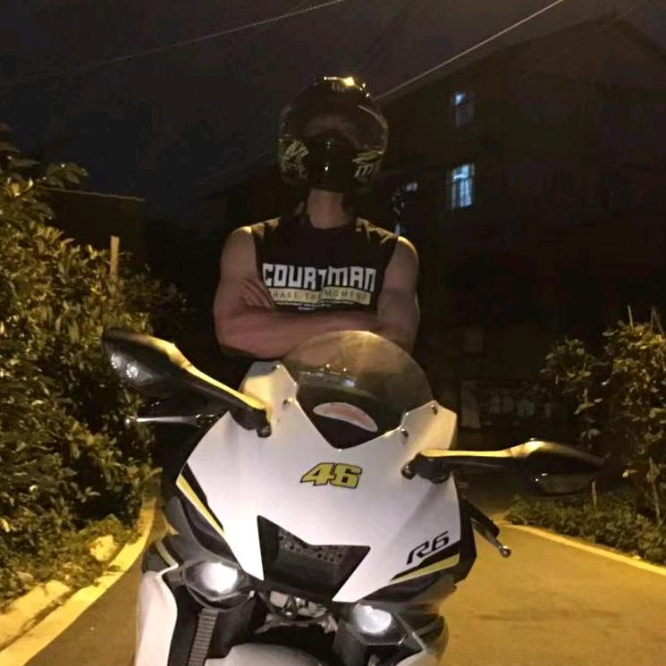 工厂雨车干