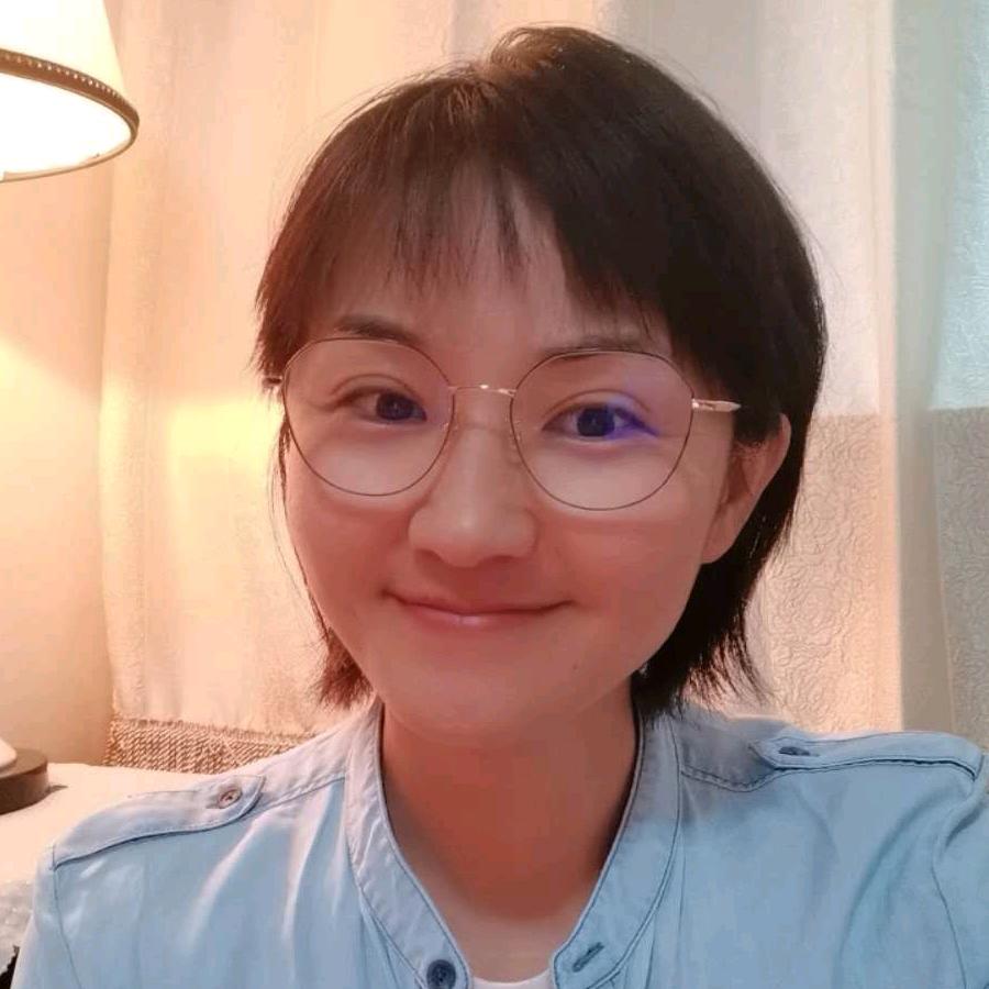 陪读妈妈 房楠