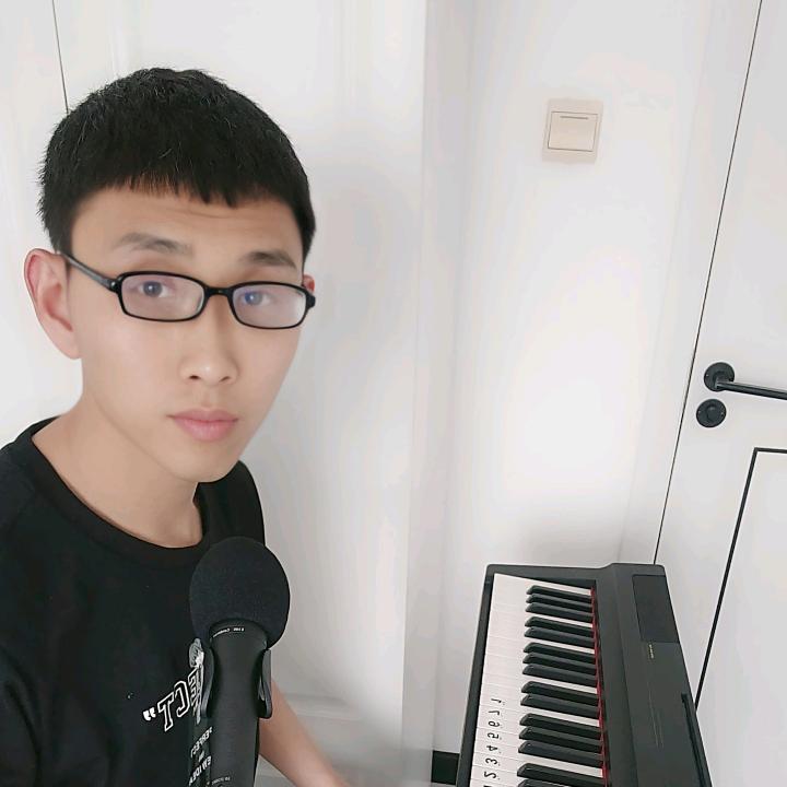 钢琴弹唱即兴伴奏教学