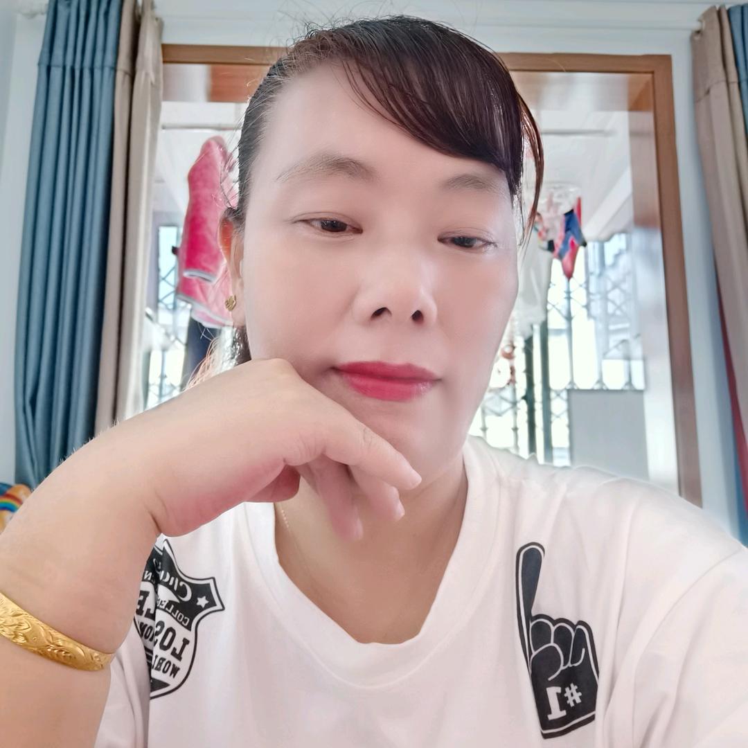 💕可爱英英💕🎄💃