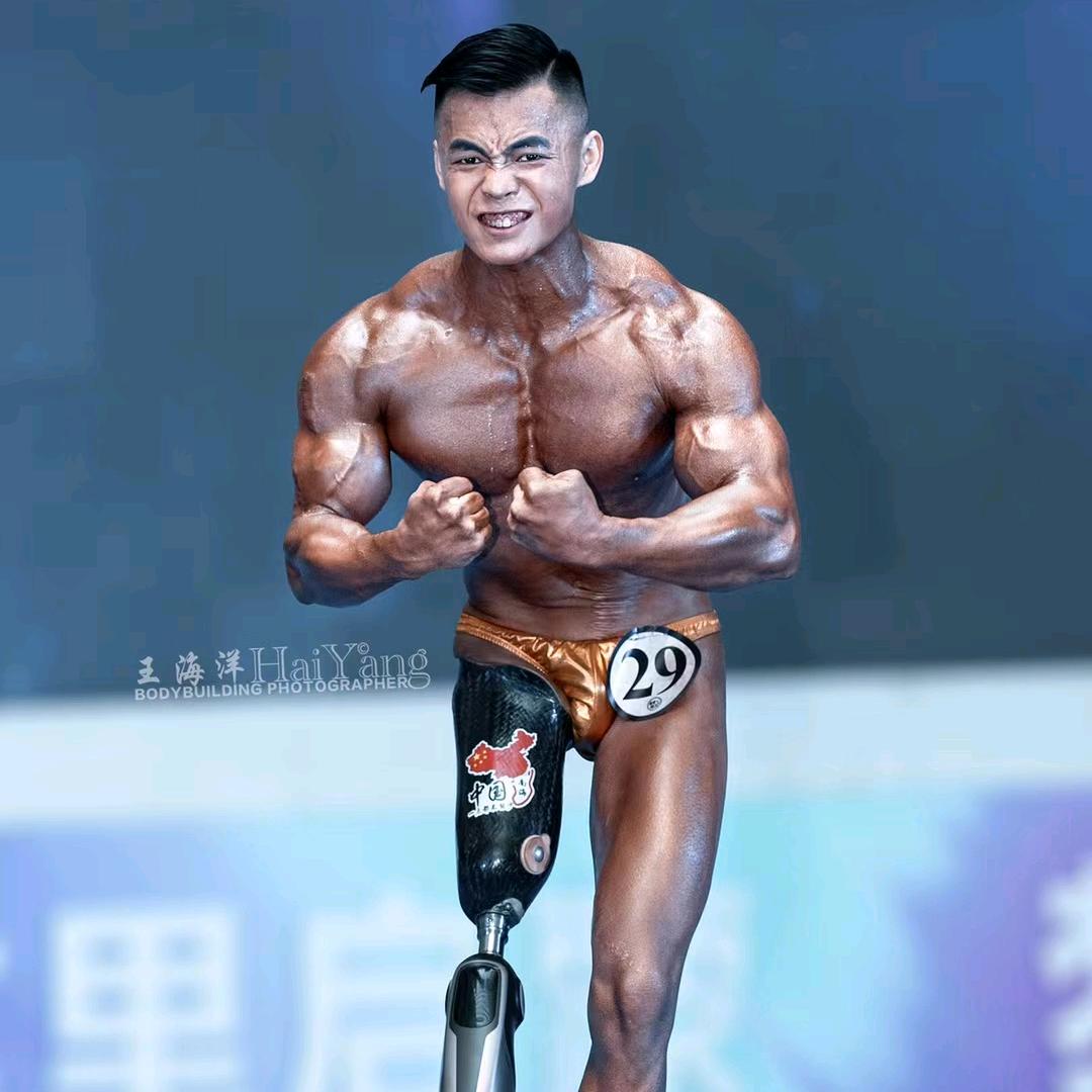 钢铁侠林韵