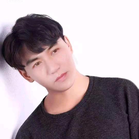是谁这么优秀想要关注!我