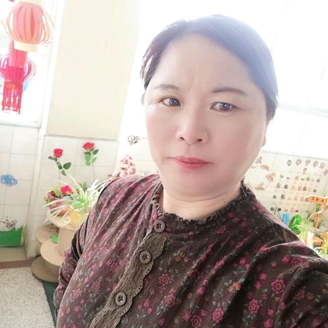 妩瑕