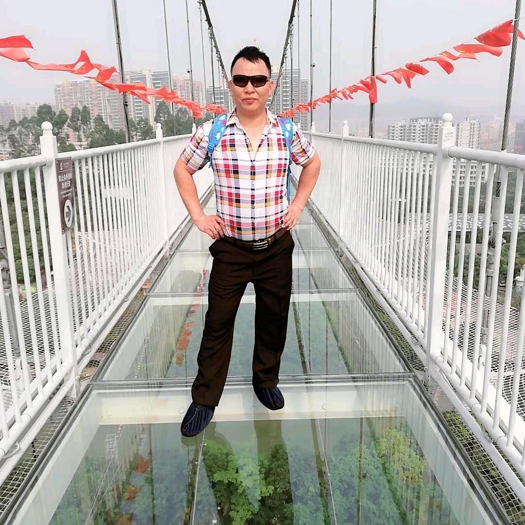 爱唱歌跳舞的开心