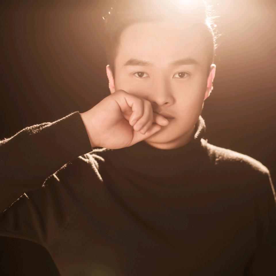 不会打游戏的运营