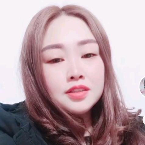 罗琼