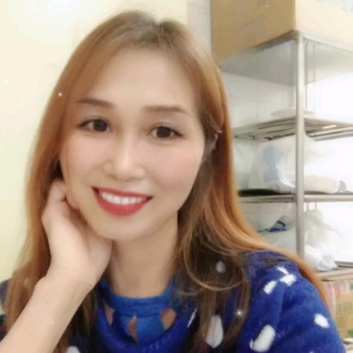 彩霞