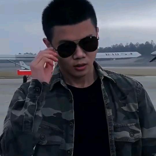 小辉