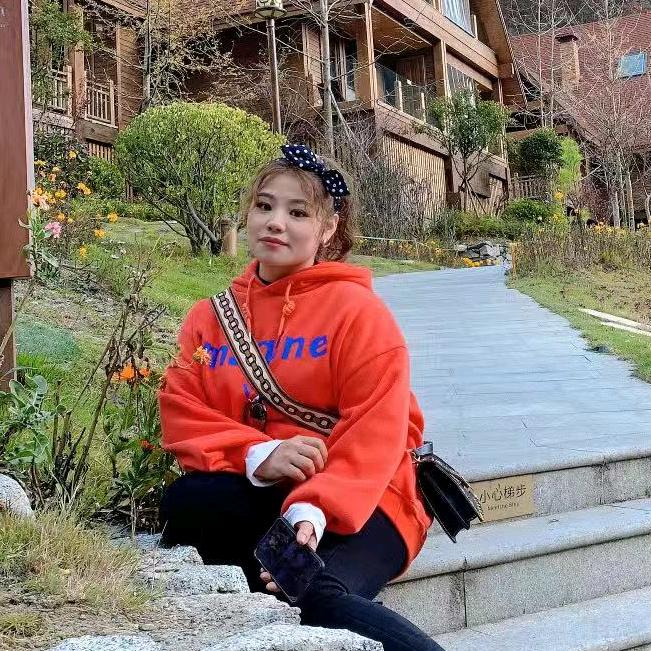 品艺造型阿倩