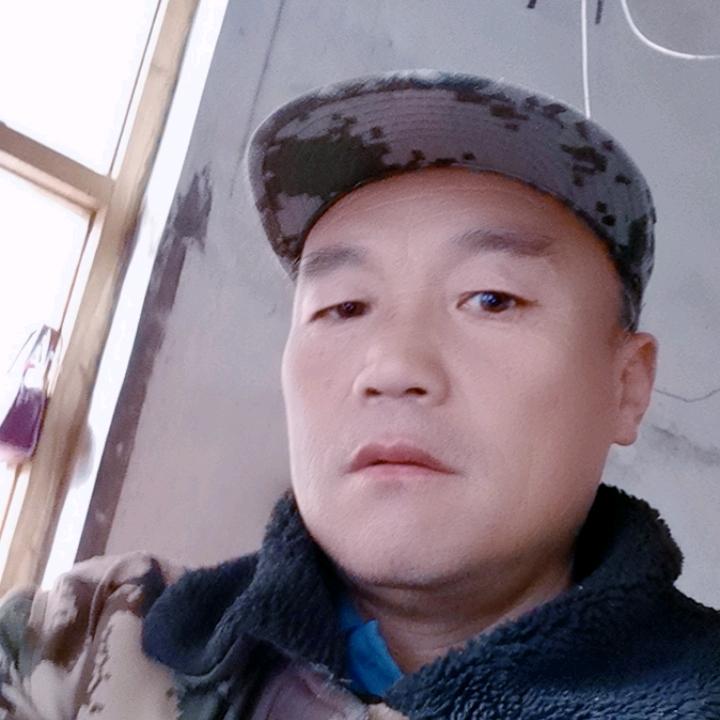 卧龙先生（飘飘哥）